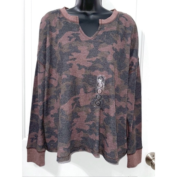 Natural Reflections Hillside Notch-Neck Long-Sleeve Thermal Shirt - Picture 3 of 8